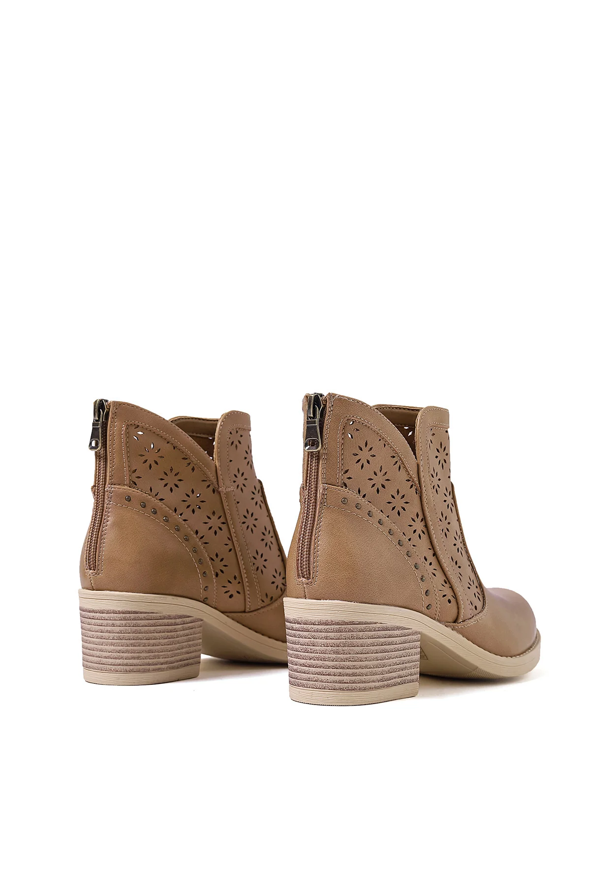 Stivaletto traforato beige con tacco medio X30-106 - immagine 5